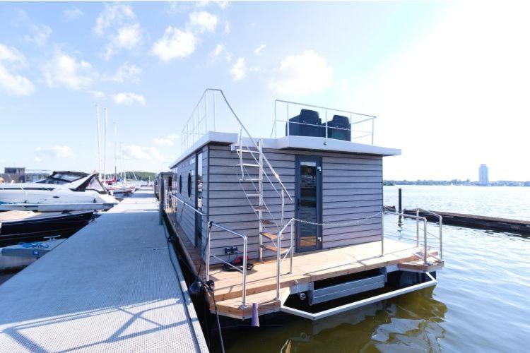 Hausboot Fjord Aries Mit Dachterrasse In Schleswig Hotel Exterior photo